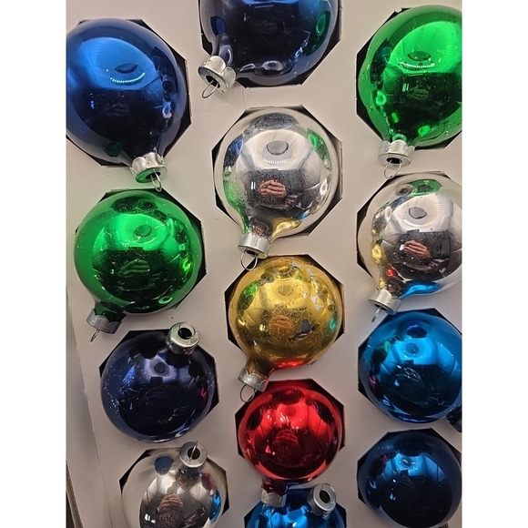 Vintage HD‎ Holly Set Of 13 Multicolor Mercury Glass Christmas Ornaments 25k - Picture 2 of 3